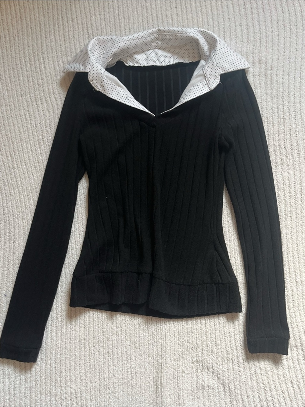 SHEIN Black Ribbed V-Neck Sweater with White Polka Dot Collar